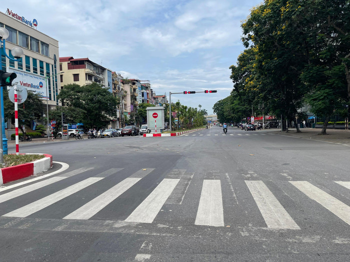 Thời gian gần đây, nhiều địa phương mạnh dạn áp dụng công nghệ mới, vật liệu mới trong việc thi công, sửa chữa, bảo trì cầu, đường để việc đi lại của người dân thuận tiện, an toàn hơn. Ảnh minh họa: T.D