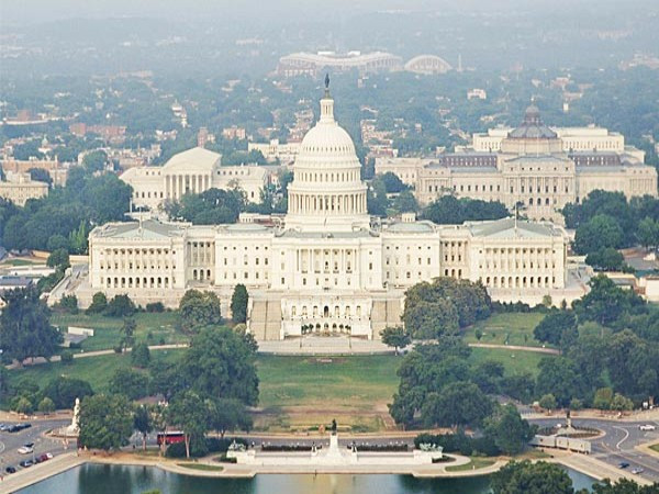 20. Hoa Kỳ Nợ nước ngoài (% so với GDP): 99,46% Tổng nợ nước ngoài: 14,959 nghìn tỷ USD GDP năm 2011 (ước tính): 15,040 nghìn tỷ USD Nợ nước ngoài bình quân đầu người: 47.664 USD