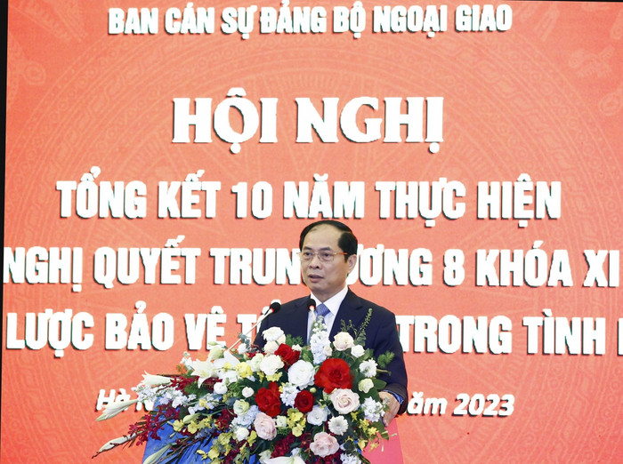 Bộ trưởng Bộ Ngoại giao - Bùi Thanh Sơn phát biểu Bộ trưởng Bộ Ngoại giao - Bùi Thanh Sơn phát biểu
