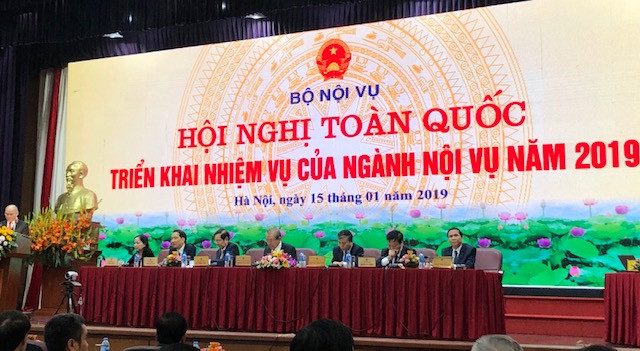 Hội nghị trực tuyến toàn quốc triển khai công tác ngành Nội vụ (ảnh nguồn TTXVN). Hội nghị trực tuyến toàn quốc triển khai công tác ngành Nội vụ (ảnh nguồn TTXVN).