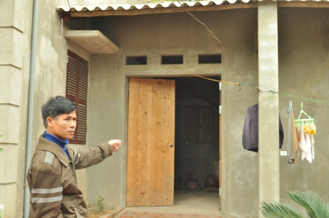 Căn nhà ngang - nơi vợ chồng Tiềm, Hồi sống và cũng là nơi chị Quỳnh vẫn để xe sau khi đi làm về