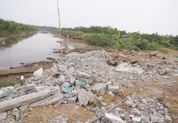 Ngôi nhà đã bị san phẳng