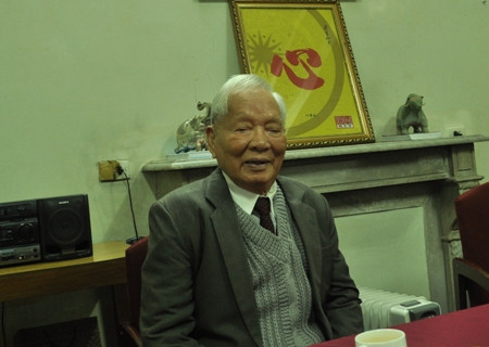 Thêm 1 lần nữa, Đại tướng Lê Đức Anh lên tiếng về vụ cưỡng chế này (Ảnh: Tuấn Nam) Thêm 1 lần nữa, Đại tướng Lê Đức Anh lên tiếng về vụ cưỡng chế này (Ảnh: Tuấn Nam)