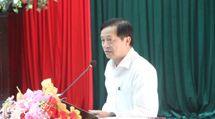 Ông Lê Văn Sơn - Phó Bí thư quận ủy, Chủ tịch Ủy ban nhân dân quận Cẩm Lệ bị kỷ luật Cảnh cáo do có sai phạm liên quan đến đất đai. Ảnh:Camle.danang.gov