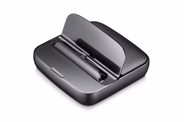 1. Đế Samsung Galaxy Universal Multimedia Desktop đa phương tiện ($50) Thiết bị này có khả năng tương thích với Galaxy S III, the Galaxy Note, the Galaxy S II, and the Galaxy Nexus.