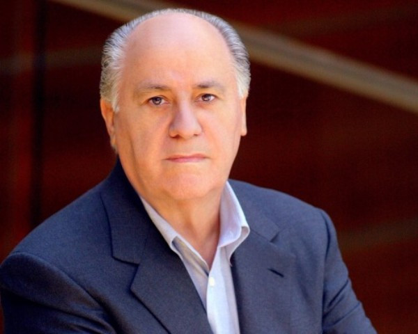 2. Amancio Ortega Tổng tài sản: 37,5 tỷ USD Xếp hạng tỷ phú theo Forbes: 7 Quốc tịch: Tây Ban Nha Ortega là cựu Chủ tịch của Indetix, công ty sở hữu các nhà bán lẻ thời trang như Zara, Massimo Dutti và Stradivarius và có 5.000 cửa hàng ở 77 quốc gia trên toàn thế giới. 2. Amancio Ortega Tổng tài sản: 37,5 tỷ USD Xếp hạng tỷ phú theo Forbes: 7 Quốc tịch: Tây Ban Nha Ortega là cựu Chủ tịch của Indetix, công ty sở hữu các nhà bán lẻ thời trang như Zara, Massimo Dutti và Stradivarius và có 5.000 cửa hàng ở 77 quốc gia trên toàn thế giới.