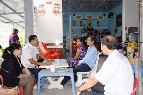 Khảo sát thực hiện chính sách bảo hiểm y tế trong đồng bào dân tộc thiểu số.