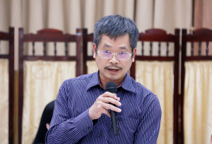 Ông Đinh Duy Hùng - Phó Trưởng ban Quản lý Thu, Sổ - Thẻ báo cáo “Một số kết quả thực hiện các chỉ tiêu về phát triển người tham gia bảo hiểm.