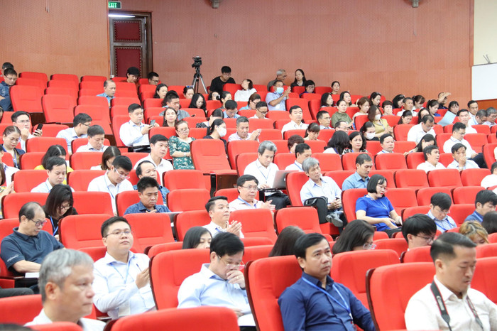 Các đại biểu tham dự hội thảo. Các đại biểu tham dự hội thảo.