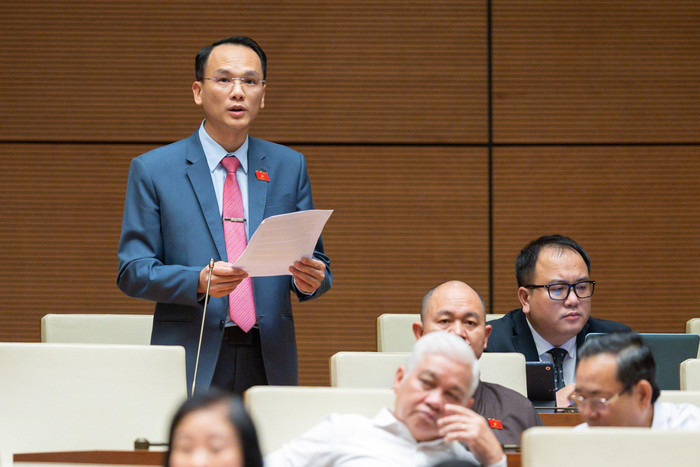 Đại biểu Lưu Bá Mạc - Đoàn Đại biểu Quốc hội tỉnh Lạng Sơn. .Ảnh: quochoi.vn. Đại biểu Lưu Bá Mạc - Đoàn Đại biểu Quốc hội tỉnh Lạng Sơn. .Ảnh: quochoi.vn.