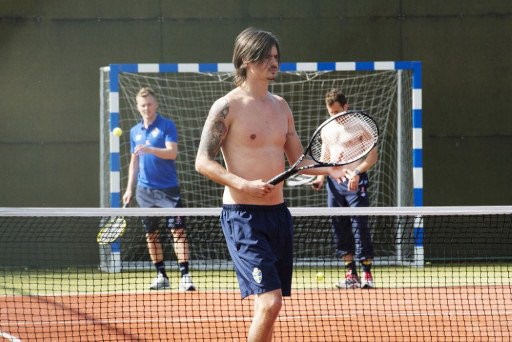 Cuộc sống hạng sang của các tuyển thủ tham dự EURO 2012. Cuộc sống hạng sang của các tuyển thủ tham dự EURO 2012.