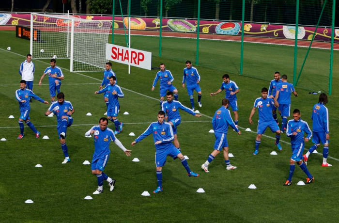 Cùng chiêm ngưỡng những hình ảnh đẹp, ấn tượng từ góc nhìn Euro 2012. Cùng chiêm ngưỡng những hình ảnh đẹp, ấn tượng từ góc nhìn Euro 2012.