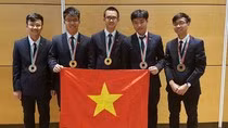 Nam sinh xứ Thanh tự học là chính, giành huy chương Vàng Olympic Vật lý quốc tế ảnh 3