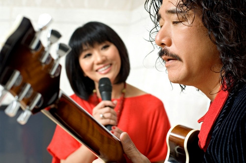 Ít ai biết giữa Cẩm Vân và Khắc Triệu có một "luật bất thành văn". Ít ai biết giữa Cẩm Vân và Khắc Triệu có một "luật bất thành văn".