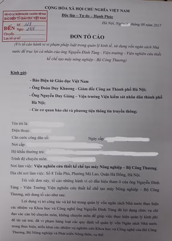 Đơn tố cáo ông Nguyễ Đình Tùng, Viện trưởng Viện RIAM vi phạm pháp luật trong quản lý kinh tế, sử dụng vốn ngân sách Nhà nước để trục lợi cá nhân. Ảnh Trần Việt.