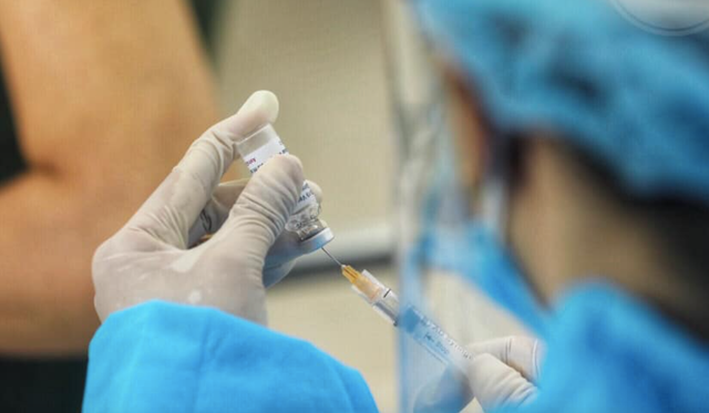 Bộ Y tế đề nghị uỷ ban nhân dân các tỉnh, thành phố rà soát, thống kê số lượng trẻ để chuẩn bị kế hoạch mở rộng đối tượng tiêm vaccine COVID-19 cho trẻ từ 6 tháng đến dưới 5 tuổi khi có đủ điều kiện, cơ sở khoa học. Ảnh: Cổng thông tin điện tử Bộ Y tế Bộ Y tế đề nghị uỷ ban nhân dân các tỉnh, thành phố rà soát, thống kê số lượng trẻ để chuẩn bị kế hoạch mở rộng đối tượng tiêm vaccine COVID-19 cho trẻ từ 6 tháng đến dưới 5 tuổi khi có đủ điều kiện, cơ sở khoa học. Ảnh: Cổng thông tin điện tử Bộ Y tế