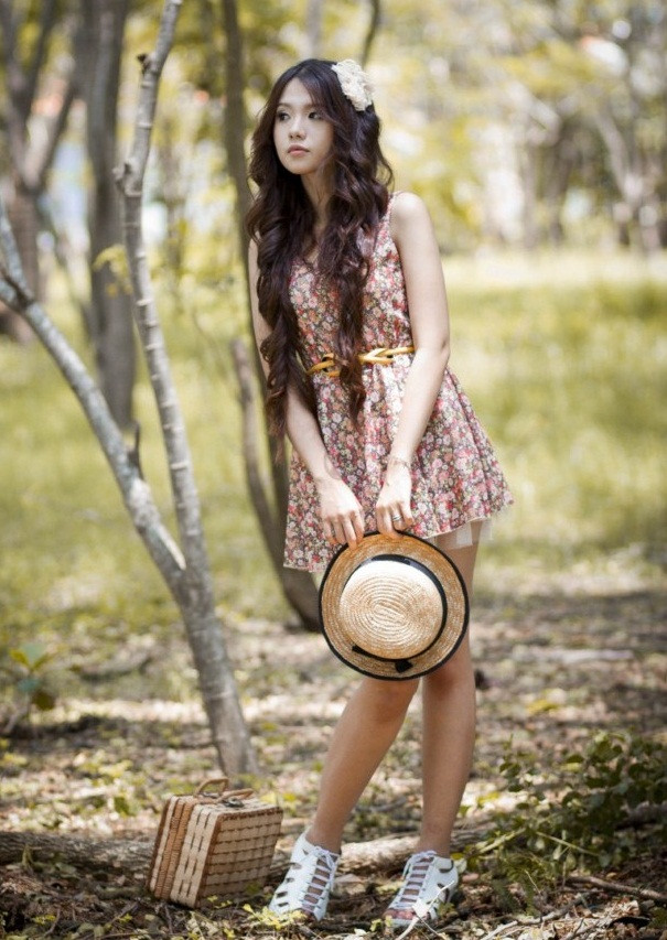 <<HOA KHÔI CÁC TRƯỜNG ĐẠI HỌC <<NGÔI SAO HỌC ĐƯỜNG >> NỮ SINH MẶC ÁO DÀI ĐẸP HƠN VẺ XUÂN THÌ CỦA MAI PHƯƠNG THÚY (P16)