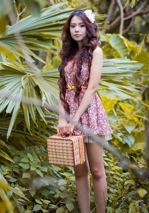 <<HOA KHÔI CÁC TRƯỜNG ĐẠI HỌC <<NGÔI SAO HỌC ĐƯỜNG >> NỮ SINH MẶC ÁO DÀI ĐẸP HƠN VẺ XUÂN THÌ CỦA MAI PHƯƠNG THÚY (P16)