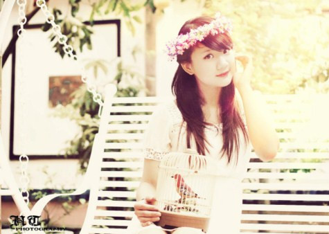 Quan niệm của Trang về cuộc sống: "Trong cuộc sống không những chúng ta sống cho mình mà còn sống cho gia đình, người thân và xã hội..." Hotgirl được nhiều người yêu thích nhất Miss Ngôi sao 2012 Nụ cười thánh thiện của Nữ sinh THPT Yên Hòa Quan niệm của Trang về cuộc sống: "Trong cuộc sống không những chúng ta sống cho mình mà còn sống cho gia đình, người thân và xã hội..." Hotgirl được nhiều người yêu thích nhất Miss Ngôi sao 2012 Nụ cười thánh thiện của Nữ sinh THPT Yên Hòa