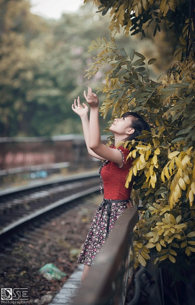 Hà Trang từng là Model Teen cho báo Sao mai, hiện đang là Model cho một số shop thời trang và tham gia chụp mẫu theo ý tưởng cho một số nhiếp ảnh gia có tiếng tại Hà thành <<HOA KHÔI CÁC TRƯỜNG ĐẠI HỌC <<NGÔI SAO HỌC ĐƯỜNG