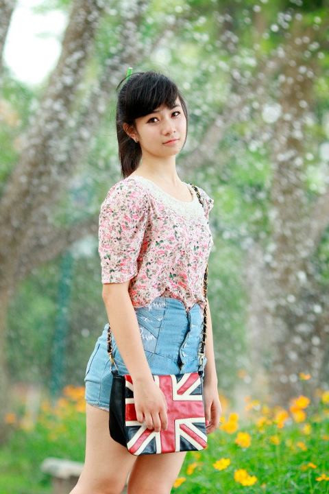 <<HOA KHÔI CÁC TRƯỜNG ĐẠI HỌC <<NGÔI SAO HỌC ĐƯỜNG