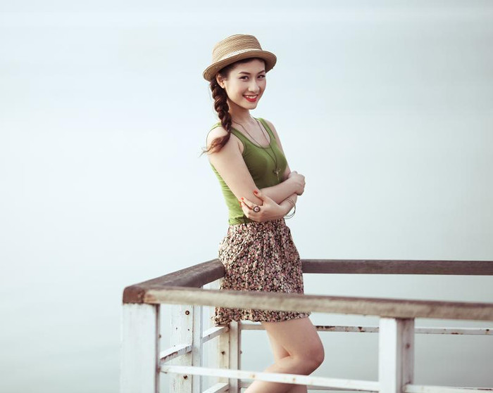 Hiện tại ngoài việc học Thúy Nga đảm nhận vai trò làm Model thời trang cho các shop nổi tiếng tại Hà Nội như Feminity Shop ... <<HOA KHÔI CÁC TRƯỜNG ĐẠI HỌC <<NGÔI SAO HỌC ĐƯỜNG <<NGỠ NGÀNG TRƯỚC VẺ QUYẾN RŨ CỦA HOTGIRL MIỀN TÂY