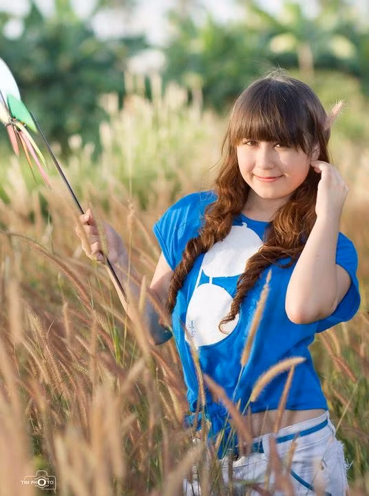 >>HOA KHÔI CÁC TRƯỜNG ĐẠI HỌC >> NGẨN NGƠ TRƯỚC NHAN SẮC CỦA HOTGIRL ĐẠI HỌC KINH TẾ ĐÀ NẴNG >> NHỮNG NỮ SINH KHOE THÂN PHẢN CẢM TRONG ÁO DÀI