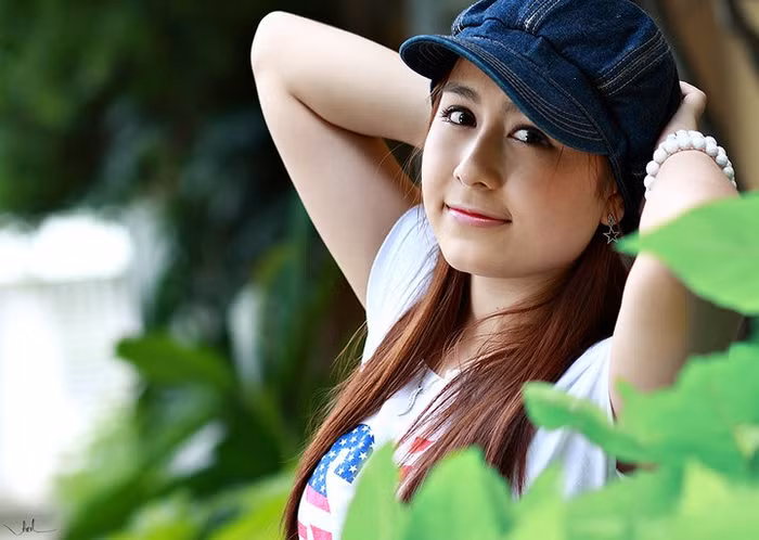>>HOA KHÔI CÁC TRƯỜNG ĐẠI HỌC >> NGẨN NGƠ TRƯỚC NHAN SẮC CỦA HOTGIRL ĐẠI HỌC KINH TẾ ĐÀ NẴNG >> NHỮNG NỮ SINH KHOE THÂN PHẢN CẢM TRONG ÁO DÀI