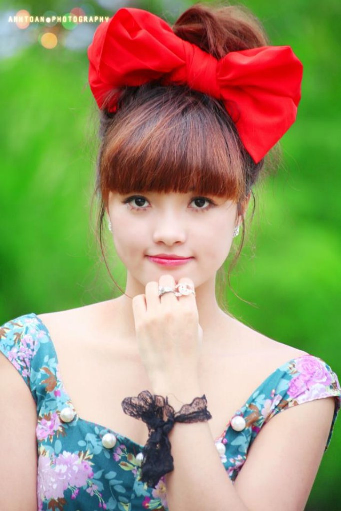 Cô bạn còn là một sinh viên năng động của lớp, từng tham gia nhiều cuộc thi biểu diễn ở trường. >>BẤM ĐÂY XEM CẬP NHẬT ĐIỂM THI ĐẠI HỌC, CAO ĐẲNG NHANH NHẤT 2012 Cô bạn còn là một sinh viên năng động của lớp, từng tham gia nhiều cuộc thi biểu diễn ở trường. >>BẤM ĐÂY XEM CẬP NHẬT ĐIỂM THI ĐẠI HỌC, CAO ĐẲNG NHANH NHẤT 2012