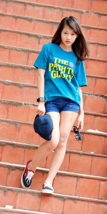 Những lúc học tập căng thẳng Phương dành thời gian chơi thể thao để giải tỏa áp lực, bí quyết đó giúp An Phương đạt kết quả tốt trong kỳ thi tốt nghiệp. Ngoài ra An Phương từng tham gia thi đấu các giải thể thao của trường.. <<HOA KHÔI CÁC TRƯỜNG ĐẠI HỌC <<NGÔI SAO HỌC ĐƯỜNG Những lúc học tập căng thẳng Phương dành thời gian chơi thể thao để giải tỏa áp lực, bí quyết đó giúp An Phương đạt kết quả tốt trong kỳ thi tốt nghiệp. Ngoài ra An Phương từng tham gia thi đấu các giải thể thao của trường.. <<HOA KHÔI CÁC TRƯỜNG ĐẠI HỌC <<NGÔI SAO HỌC ĐƯỜNG