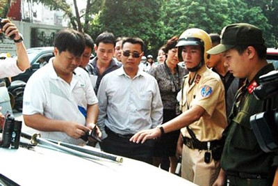 141 TP Hồ Chí Minh những ngày đầu tấn công tội phạm ảnh 1 141 TP Hồ Chí Minh những ngày đầu tấn công tội phạm ảnh 1