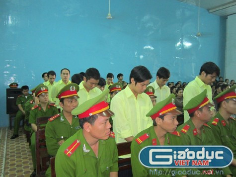 Các bị cáo tại phiên xét xử Các bị cáo tại phiên xét xử