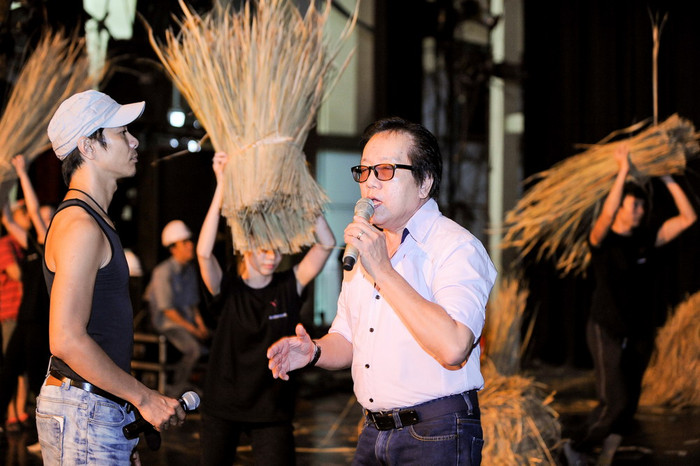 Ông sẽ trình bày một ca khúc do một nhạc sĩ sáng tác riêng và lần đầu thể hiện