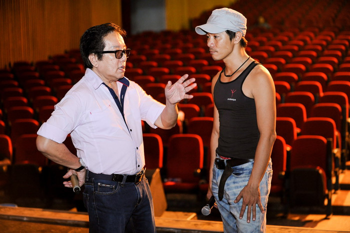 Elvis Phương - giọng ca hải ngoại được rất nhiều người yêu thích. Đây cũng là lần trở lại với Duyên Dáng Việt Nam của ông sau một thời gian dài vắng bóng với chương trình