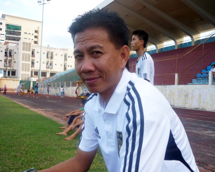 HLV Hoàng Anh Tuấn