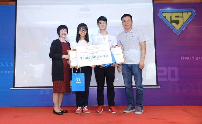 HOCMAI đã dành tặng suất học bổng cho tân sinh viên HOCMAI đã dành tặng suất học bổng cho tân sinh viên