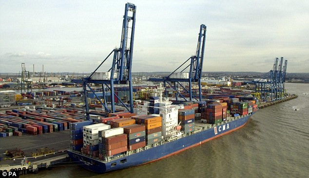 Bến cảng Tilbury thuộc Essex, Anh