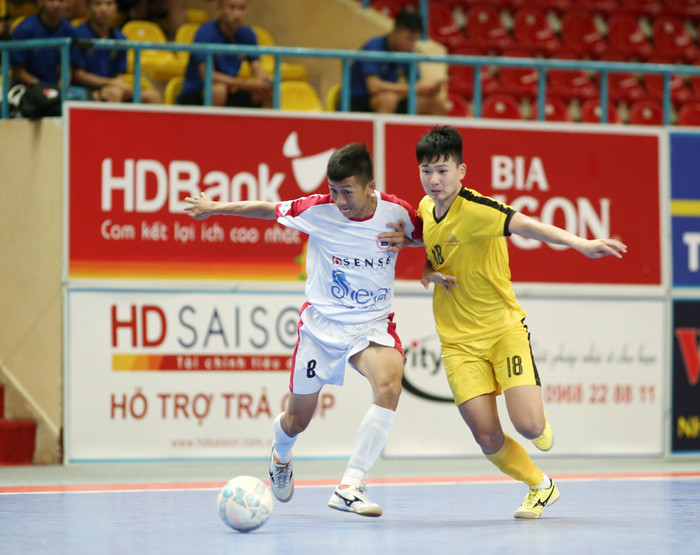 Giải Vô địch quốc gia HDBank Futsal 2017 do HDBank tài trợ (hình ảnh trận đấu giữa Cao Bằng - Tân Hiệp Hưng). Giải Vô địch quốc gia HDBank Futsal 2017 do HDBank tài trợ (hình ảnh trận đấu giữa Cao Bằng - Tân Hiệp Hưng).