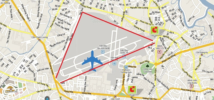 Theo Phó Giáo sư Nguyễn Thiện Tống sân bay Tân Sơn Nhất có hình tam giác... - ảnh chụp màn hình/ xử lý kỹ thuật H.Lực Theo Phó Giáo sư Nguyễn Thiện Tống sân bay Tân Sơn Nhất có hình tam giác... - ảnh chụp màn hình/ xử lý kỹ thuật H.Lực