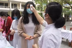 Có cần thiết mỗi lớp phải mua một máy đo thân nhiệt cho học trò hay không? ảnh 3