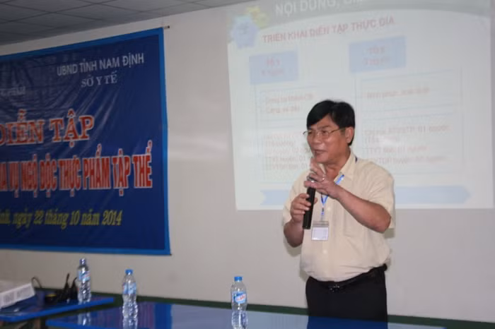 TS Trần Quang Trung - Cục trưởng Cục An toàn Thực phẩm dự và chỉ đạo buổi diễn tập TS Trần Quang Trung - Cục trưởng Cục An toàn Thực phẩm dự và chỉ đạo buổi diễn tập