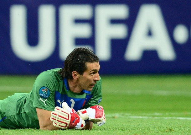 Hắn đúng là sát thủ thượng hạng. Hắn đúng là sát thủ thượng hạng.