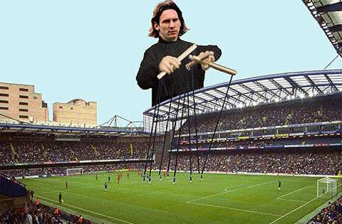 M10 rất nhiều lần biến các cầu thủ Chelsea thành những con rối khi đối mặt. M10 rất nhiều lần biến các cầu thủ Chelsea thành những con rối khi đối mặt.