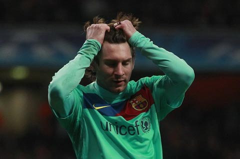 Ui, tiếc quá, sao mình lại bỏ lỡ cơ hội đó chứ… Ui, tiếc quá, sao mình lại bỏ lỡ cơ hội đó chứ…