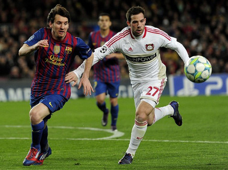 Haha, ta đuổi kịp rồi… Haha, ta đuổi kịp rồi…