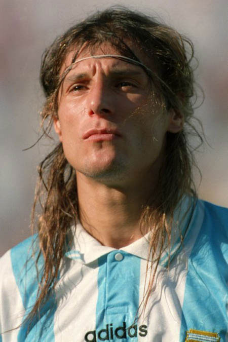 Cựu danh thủ Claudio Caniggia. Cựu danh thủ Claudio Caniggia.