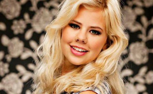 Cùng chiêm ngưỡng hình ảnh đẹp của siêu mẫu Julie Zangenberg. Cùng chiêm ngưỡng hình ảnh đẹp của siêu mẫu Julie Zangenberg.