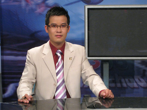 Nhiều khán giả nhận xét BLV VTV nói quá nhiều, theo cách của phát thanh viên trên đài VOV.