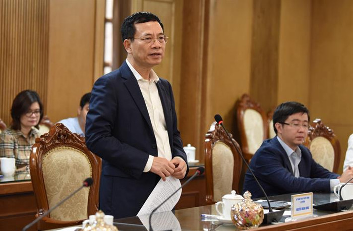 Bộ trưởng Nguyễn Mạnh Hùng đồng ý hỗ trợ hạ tầng dạy học trực tuyến Bộ trưởng Nguyễn Mạnh Hùng đồng ý hỗ trợ hạ tầng dạy học trực tuyến