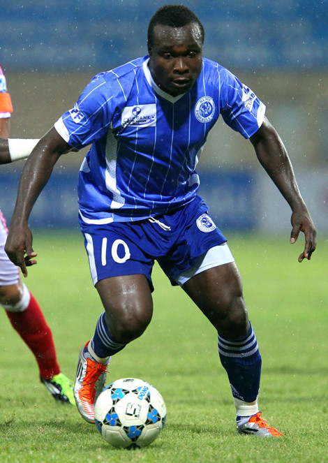 "Bò mộng" Timothy đang khá lạc lõng khi về V.Ninh Bình.